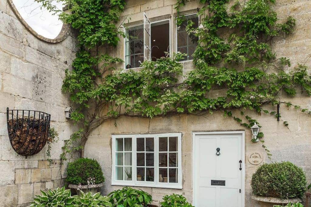 Stylish Painswick Getaway