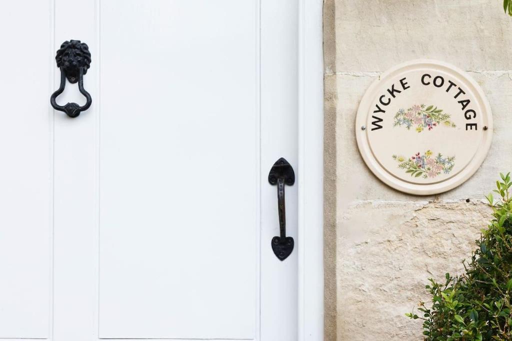 Stylish Painswick Getaway