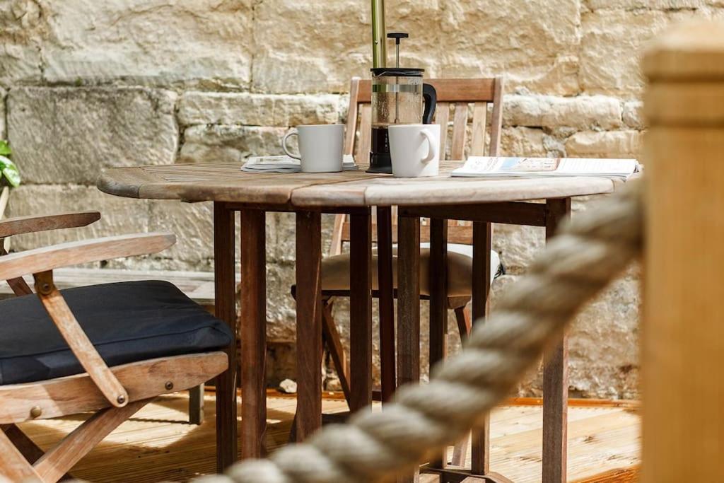 Stylish Painswick Getaway