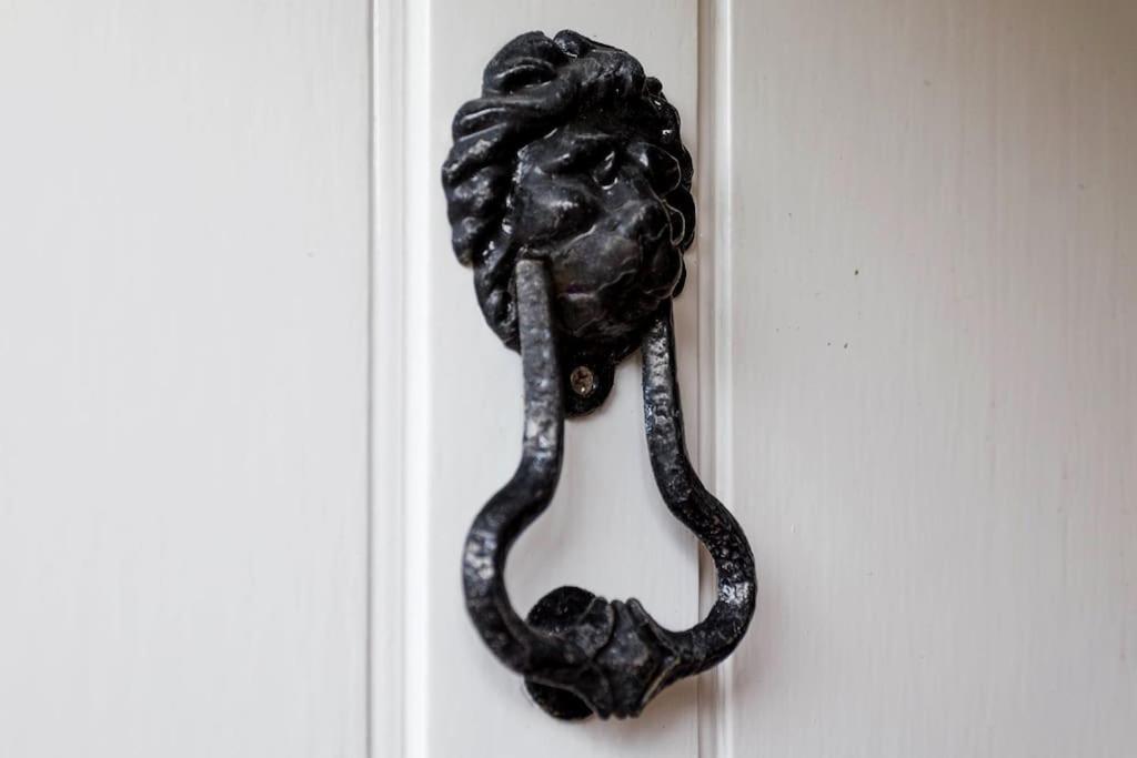 Stylish Painswick Getaway