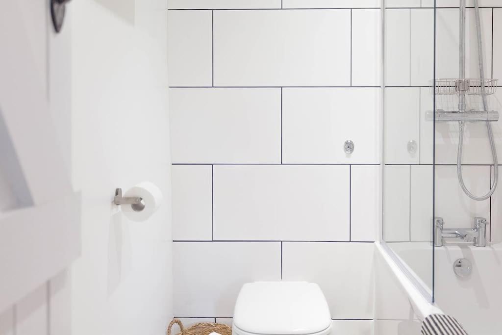 Stylish Painswick Getaway