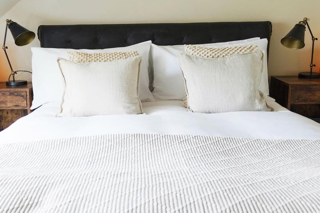 Stylish Painswick Getaway