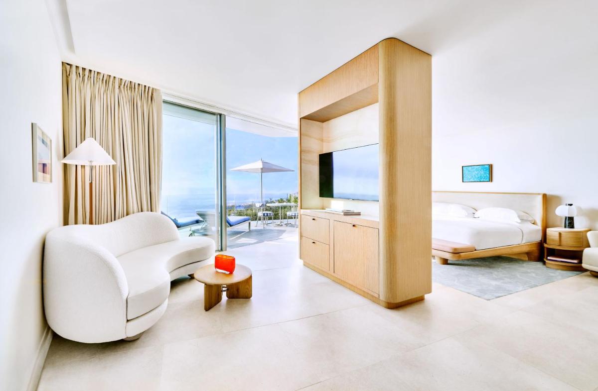 The Maybourne Riviera, Maybourne 233