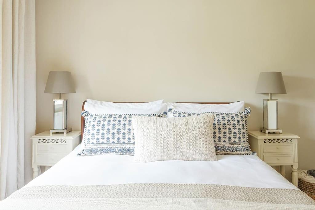 Stylish Painswick Getaway