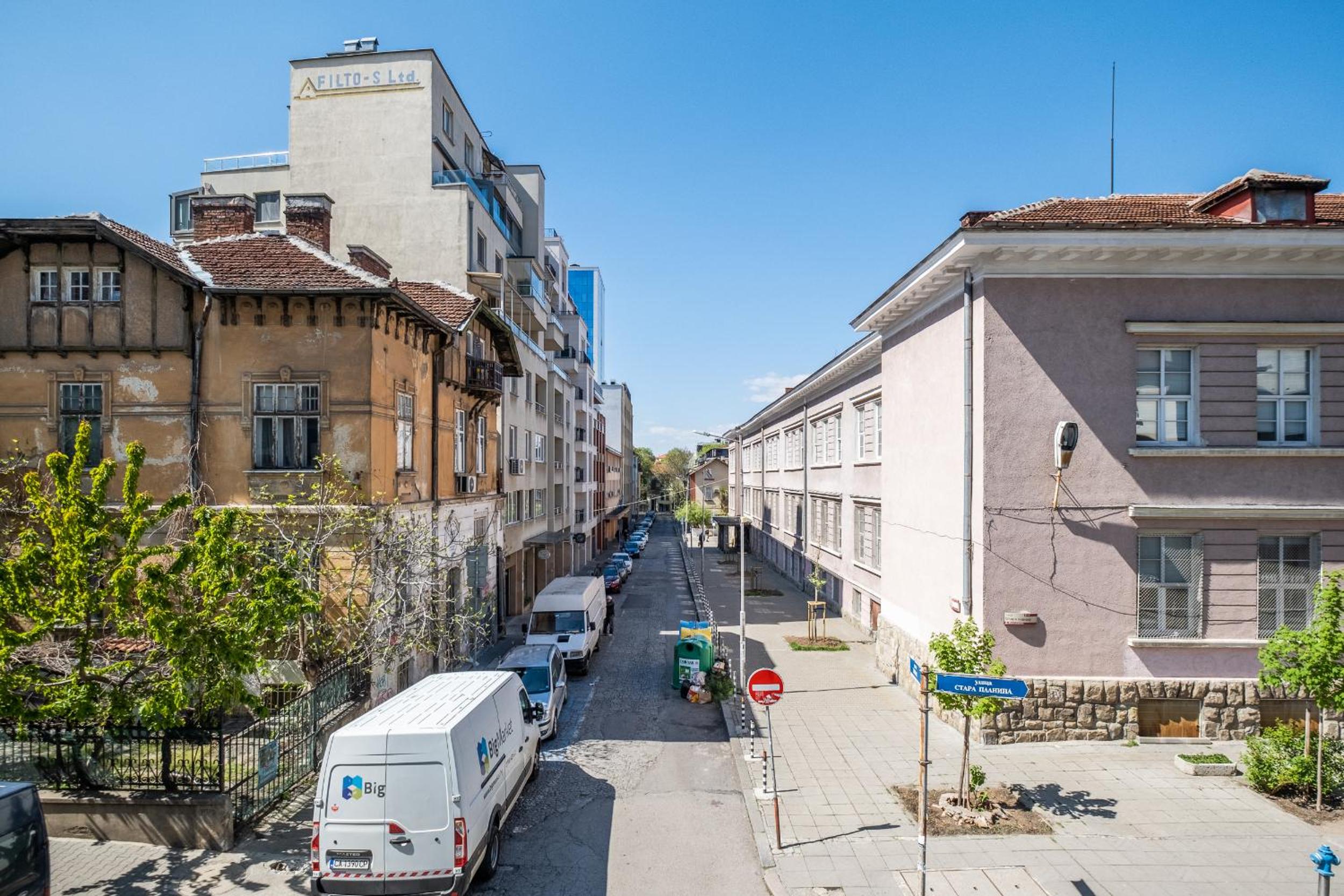Blue house Sofia Top Center 3BDR family & friends