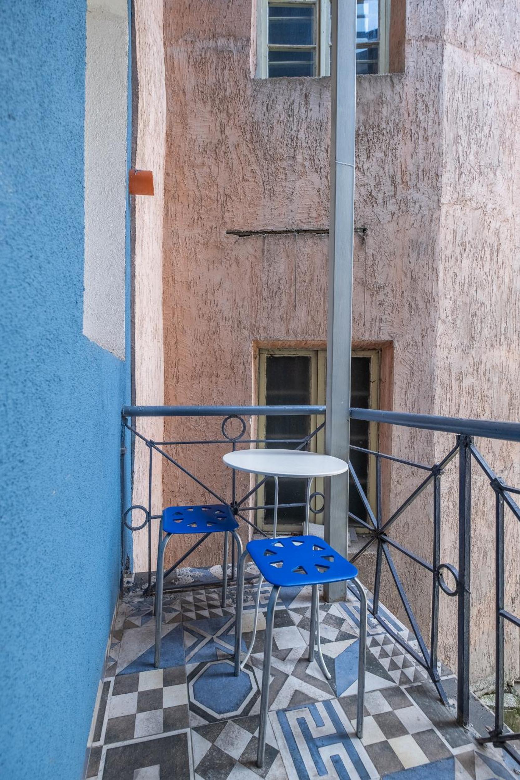 Blue house Sofia Top Center 3BDR family & friends