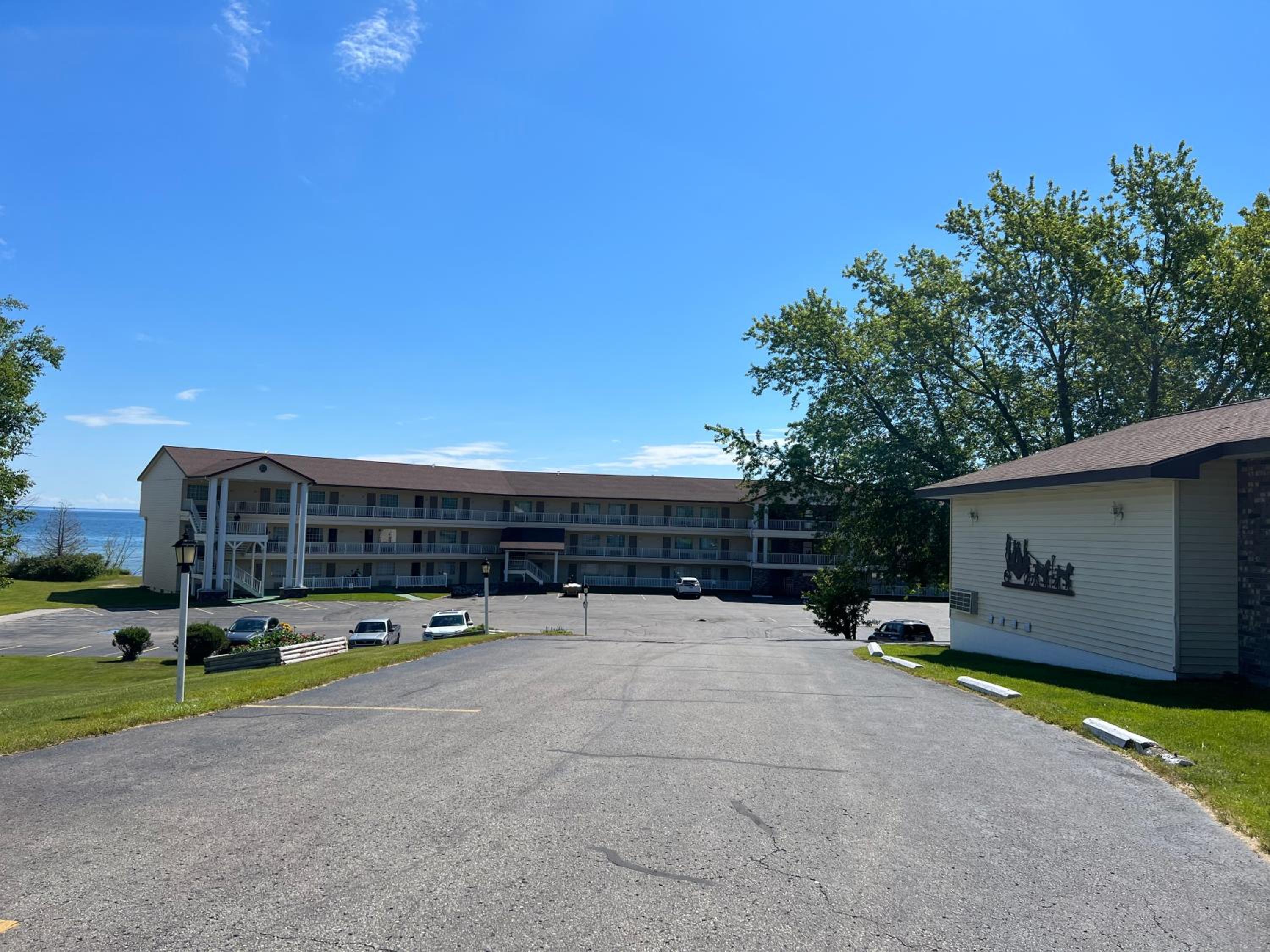 Quality Inn Lakefront