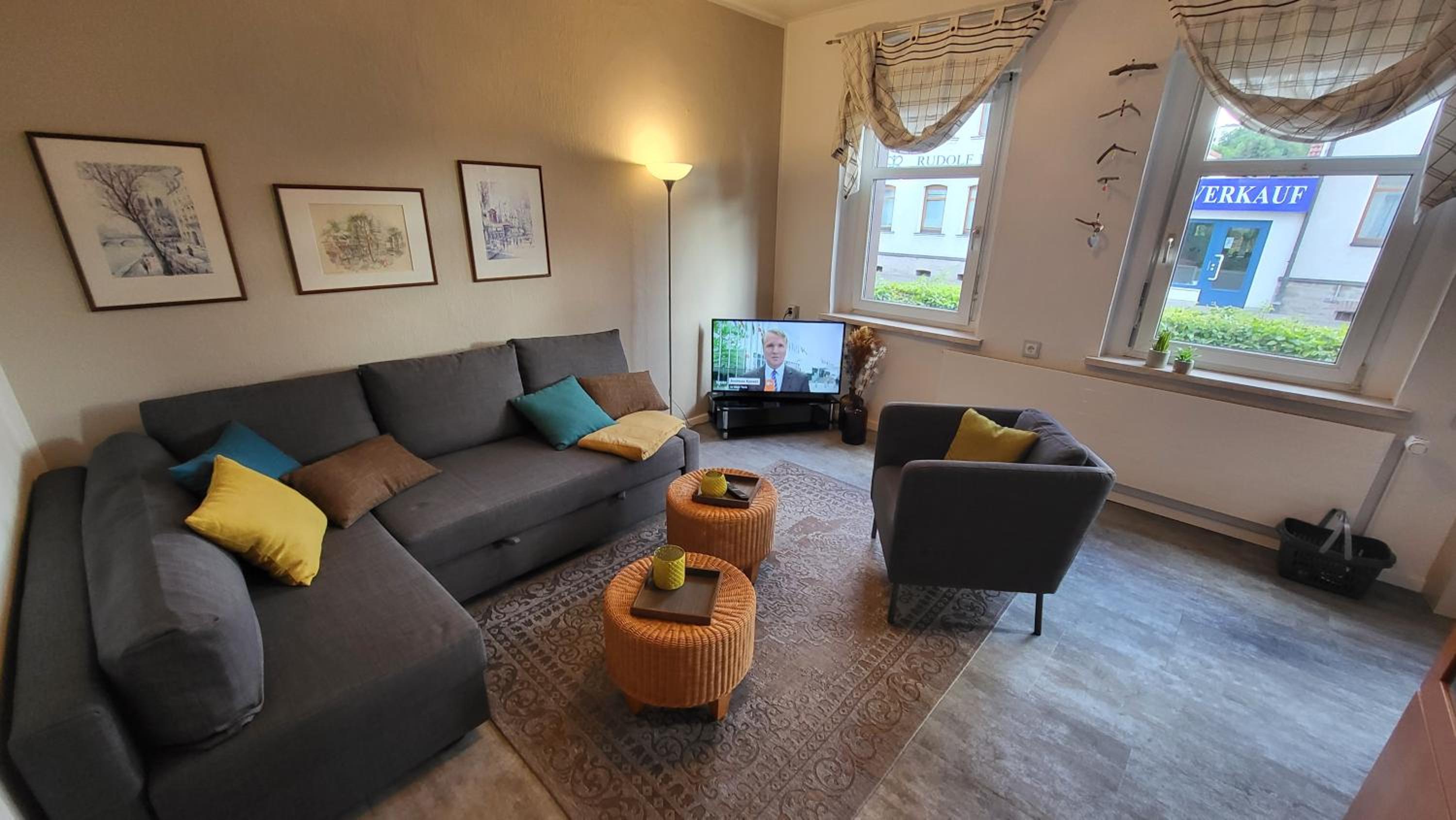 Apartments am Saalebogen mit Gartenterrasse, Grillkamin und freie Parkplätze