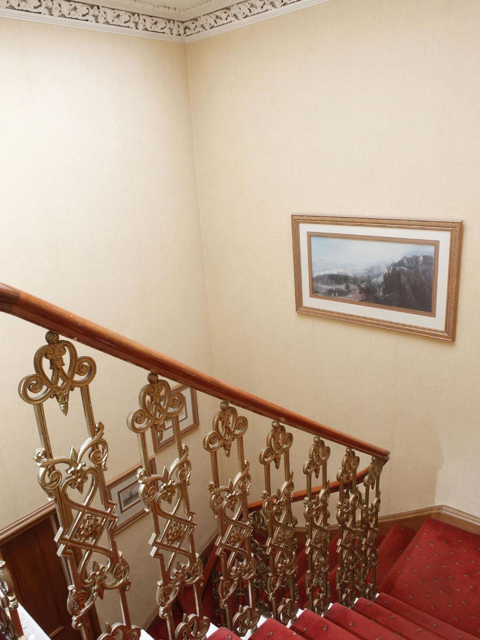 Abbotsford Guest House