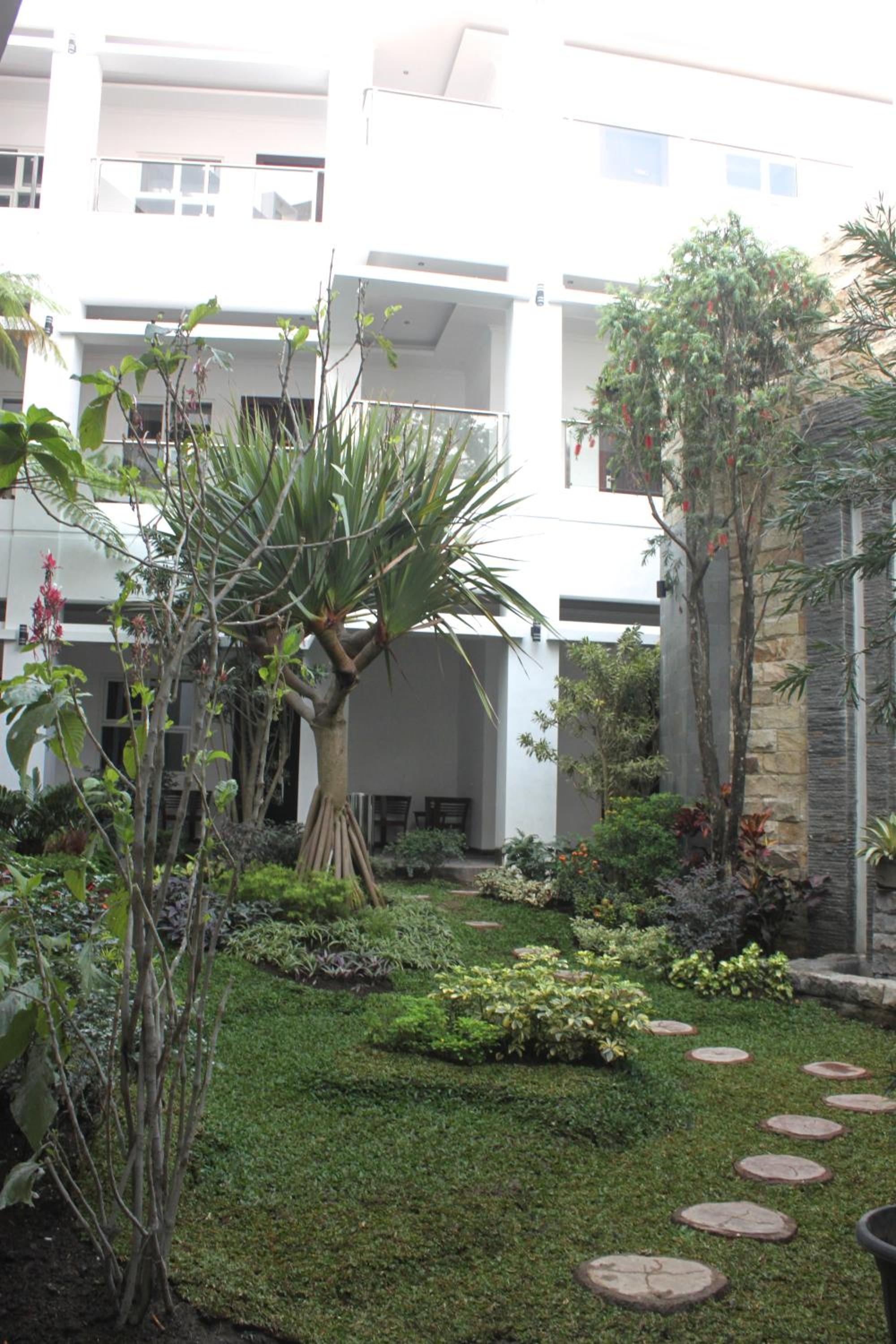 Tlogomas Guest House