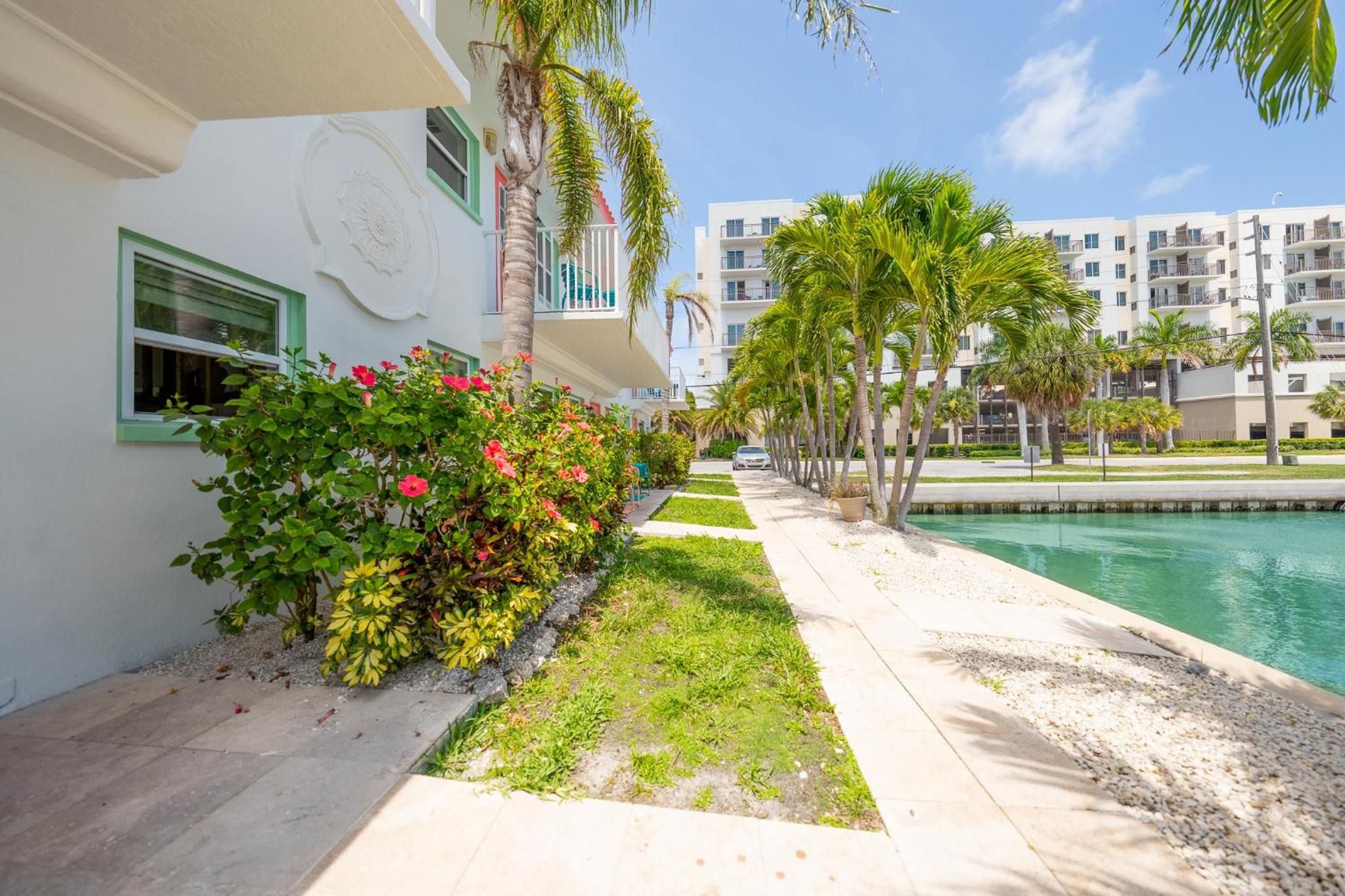 Tropical Breeze Vacation Rentals