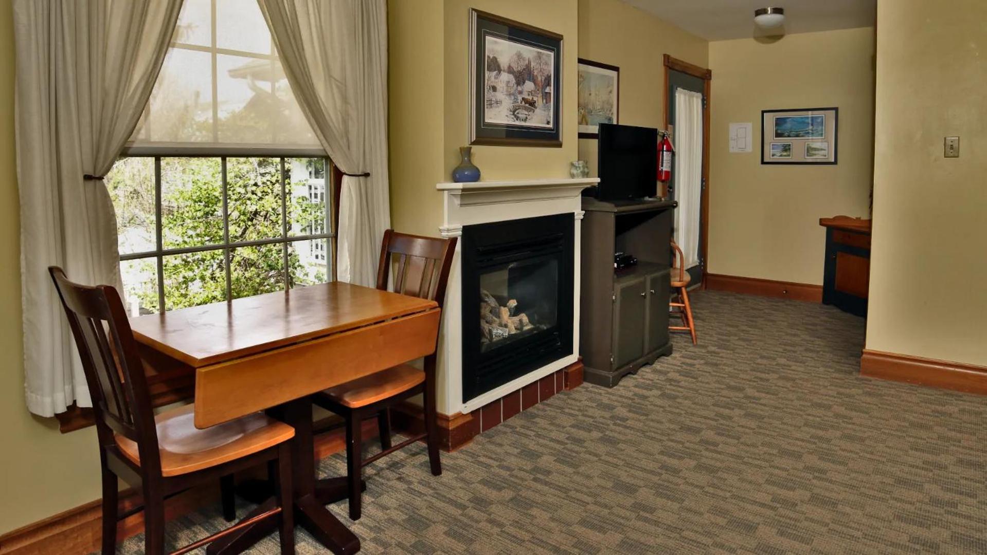 Kettle Creek Inn