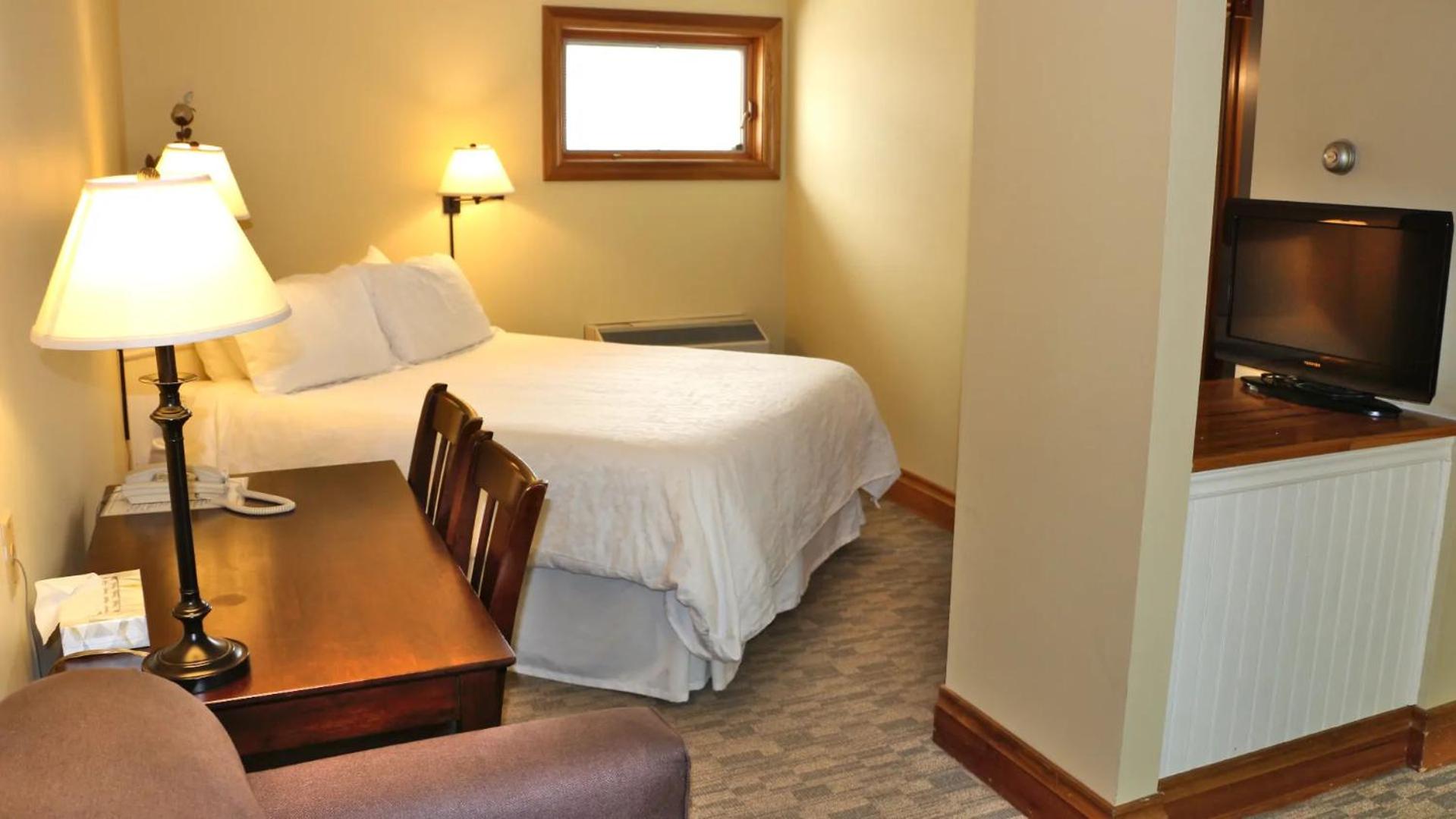Kettle Creek Inn