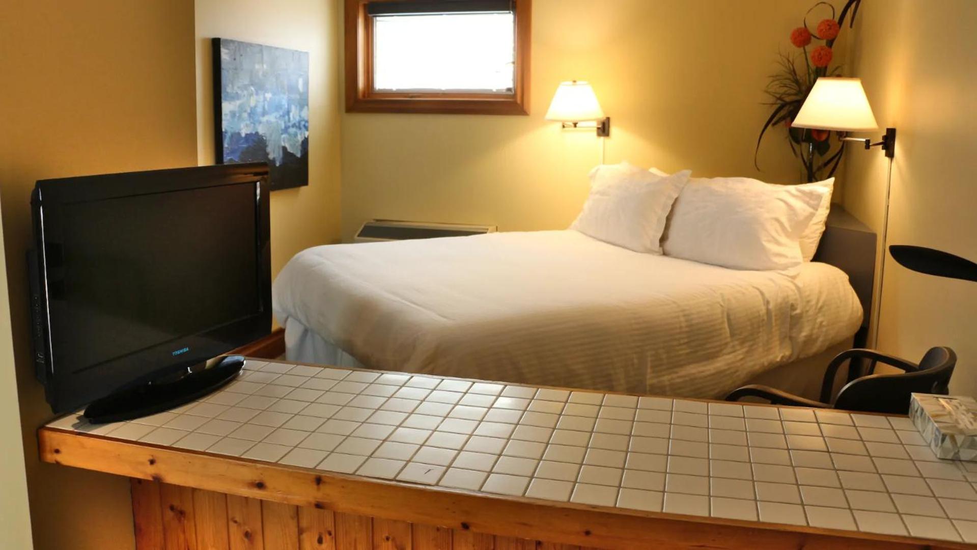 Kettle Creek Inn
