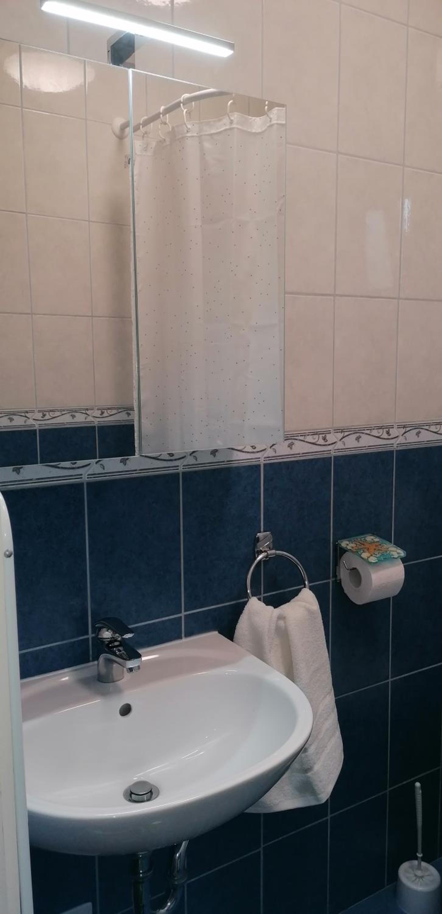 Szaffária Apartman Kehidakustány