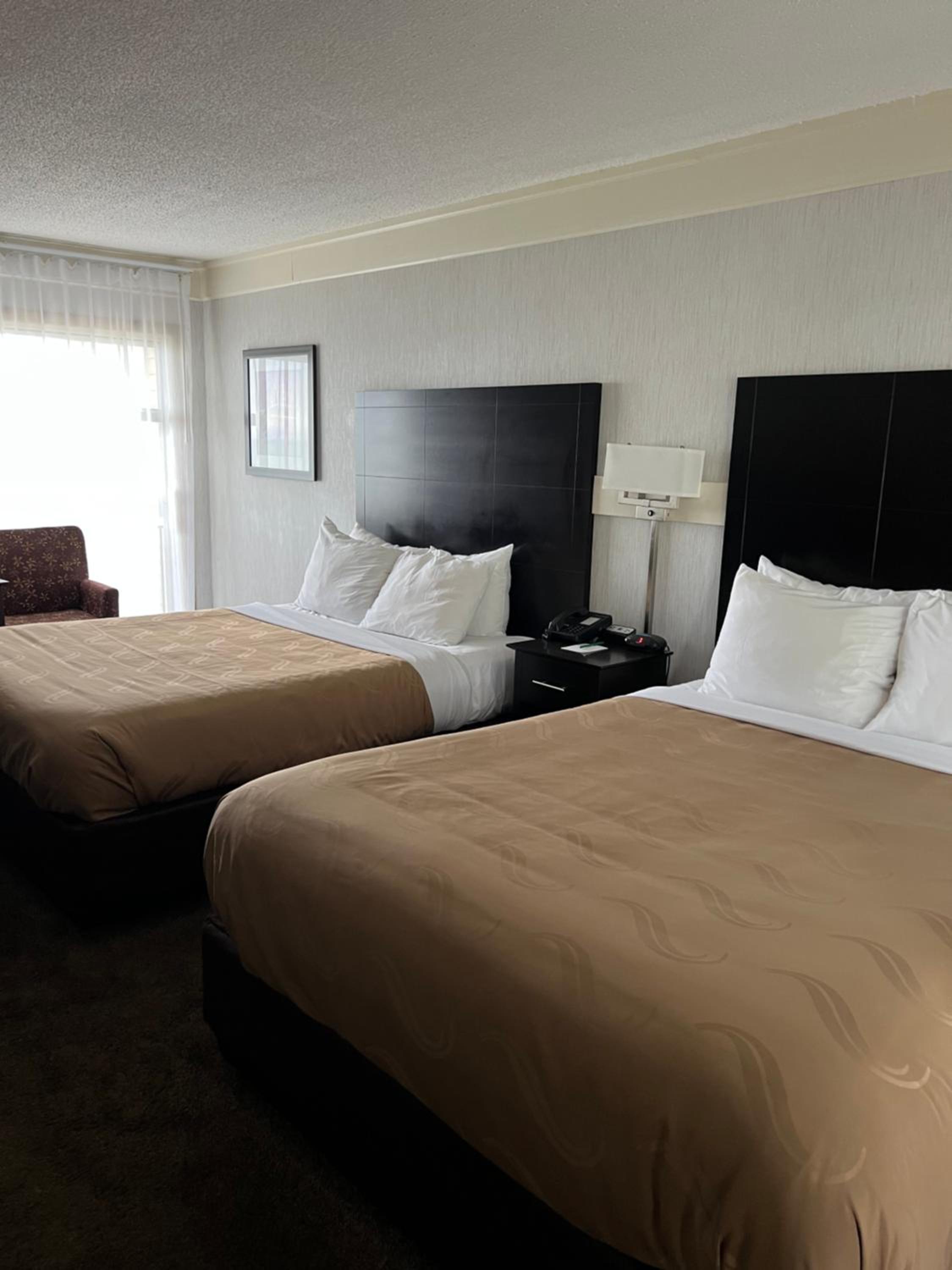Quality Inn Lakefront