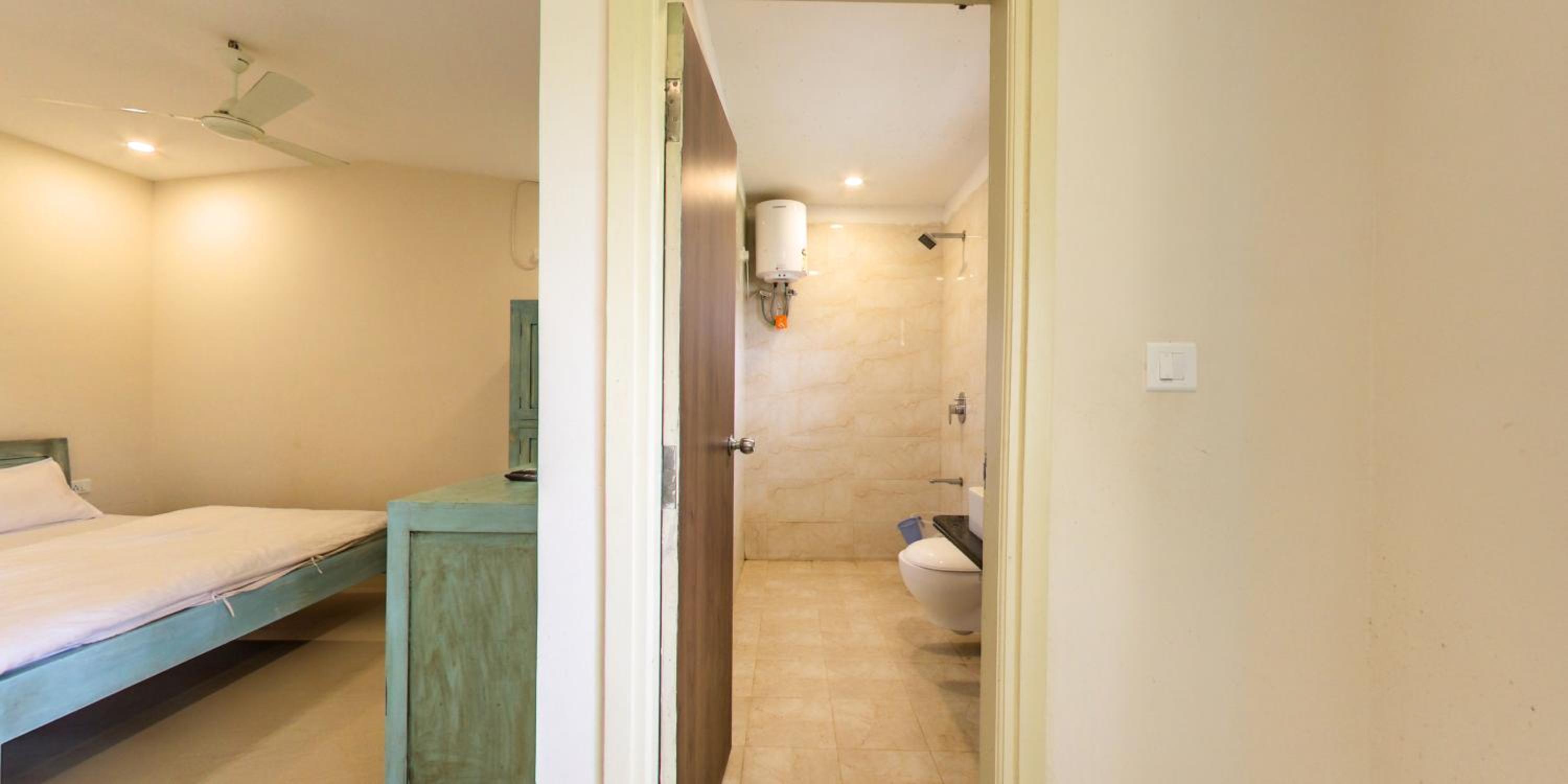 SHIKHAR BUNGLOW - A Stunning Valley View Bungalow in Mount Abu view 5