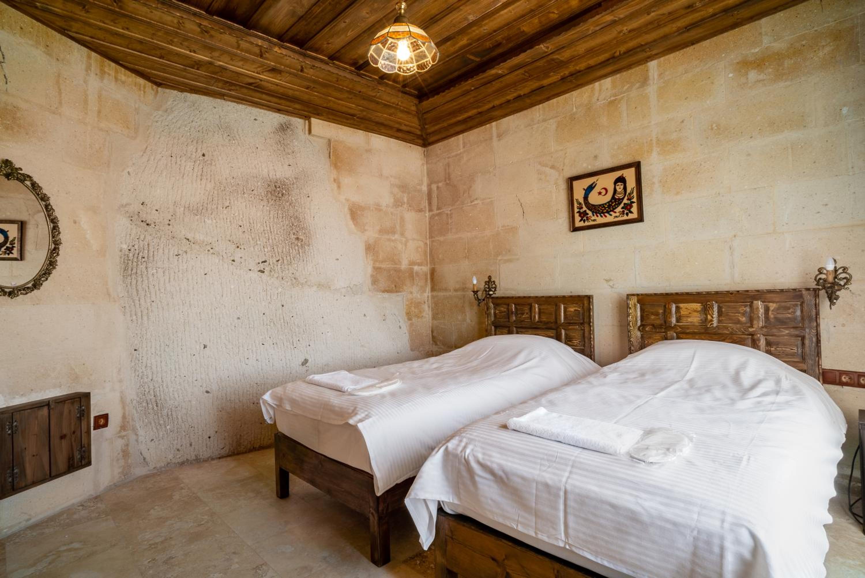 Cappadocia inans Cave 9