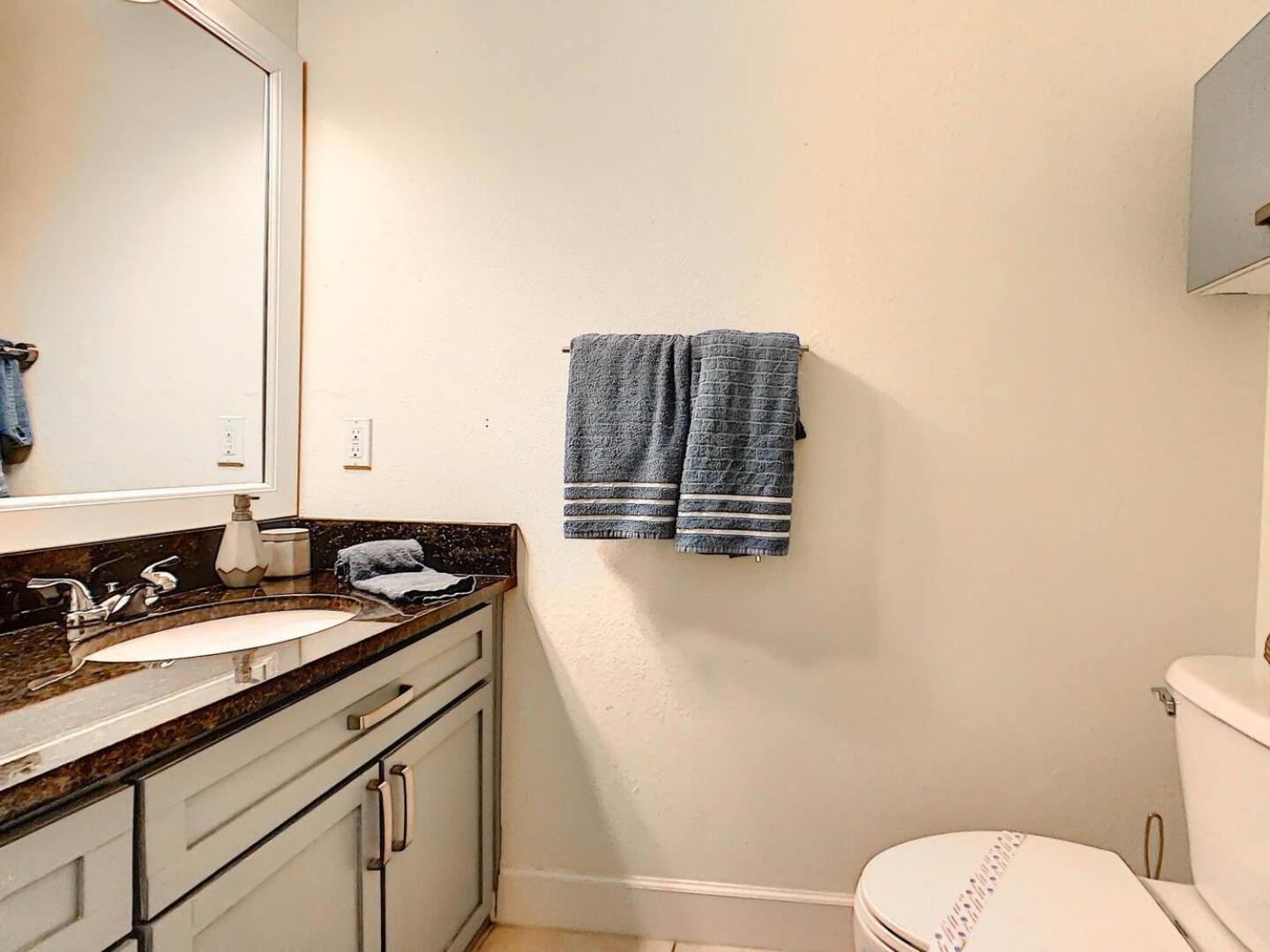 3 Bedroom Townhome Close to Disney view 5