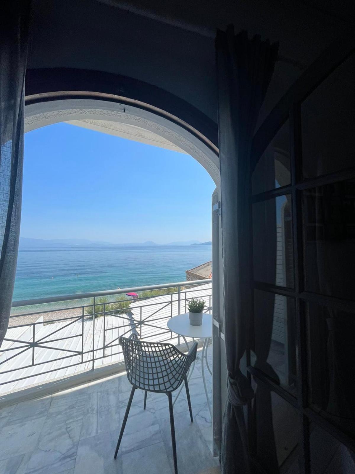 Hotel Blue Wave Apartment - Image 1