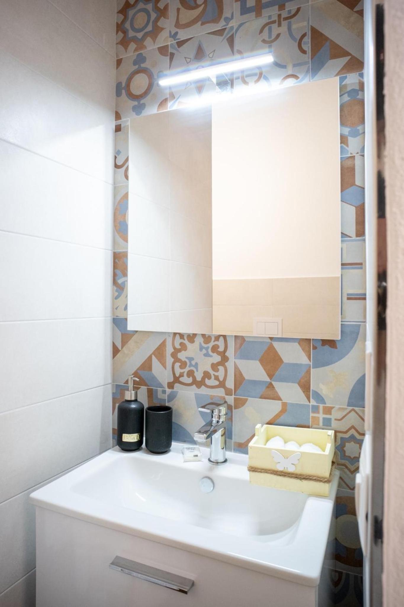 Il Germoglio en Bisceglie — bathroom