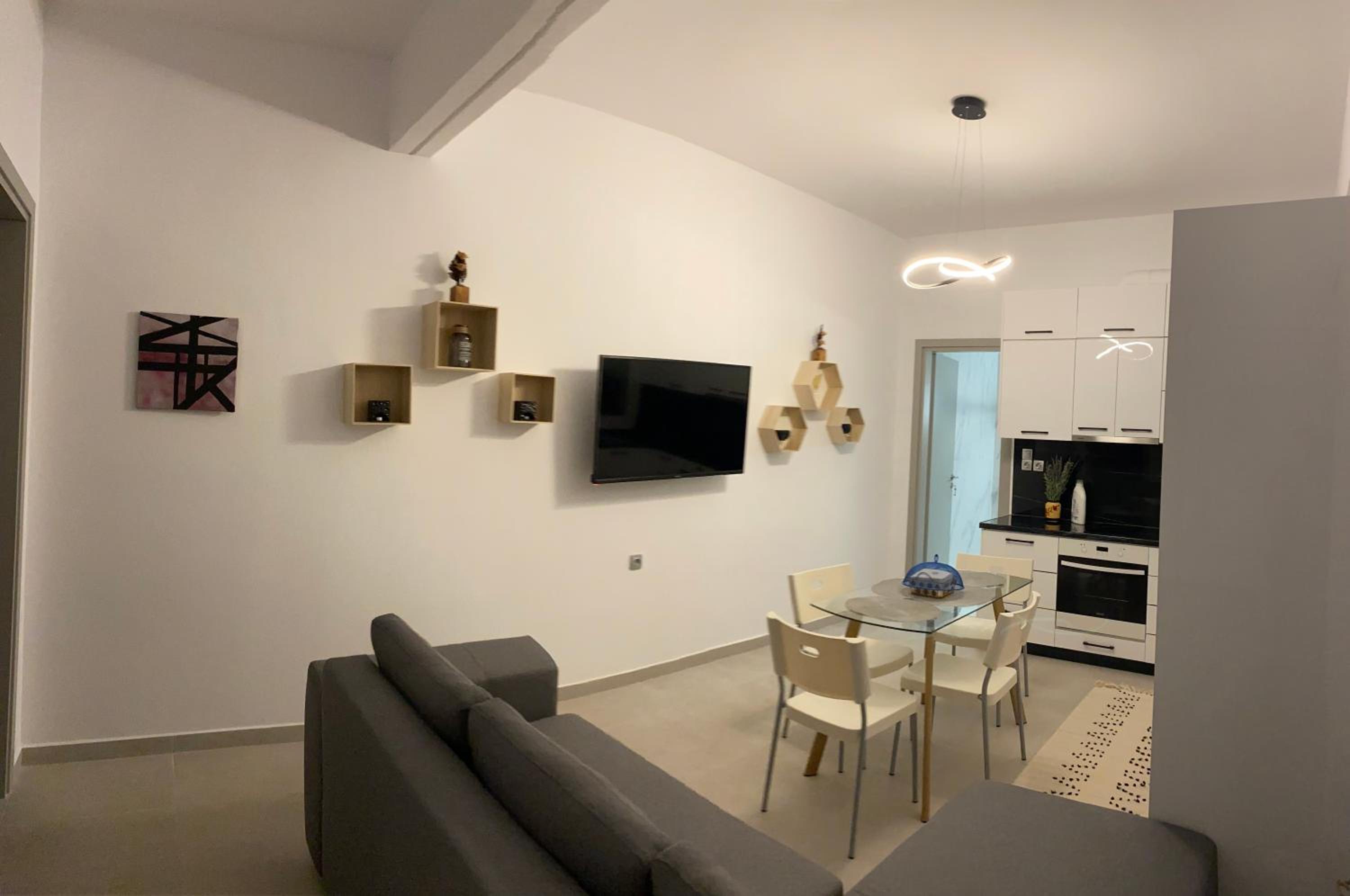 Alisia Apartments