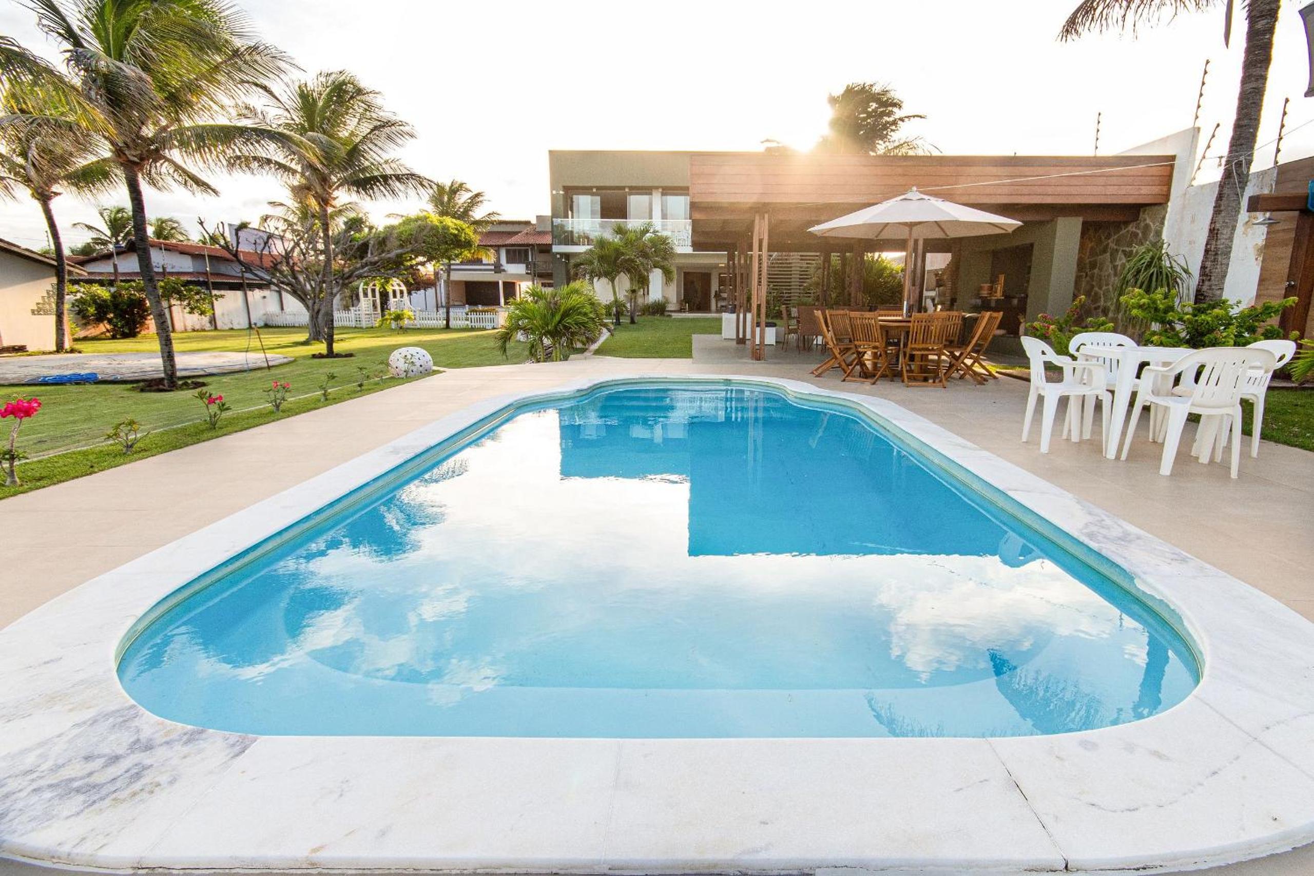 Luxo à Beira Mar - Mansão Exclusiva por Carpediem