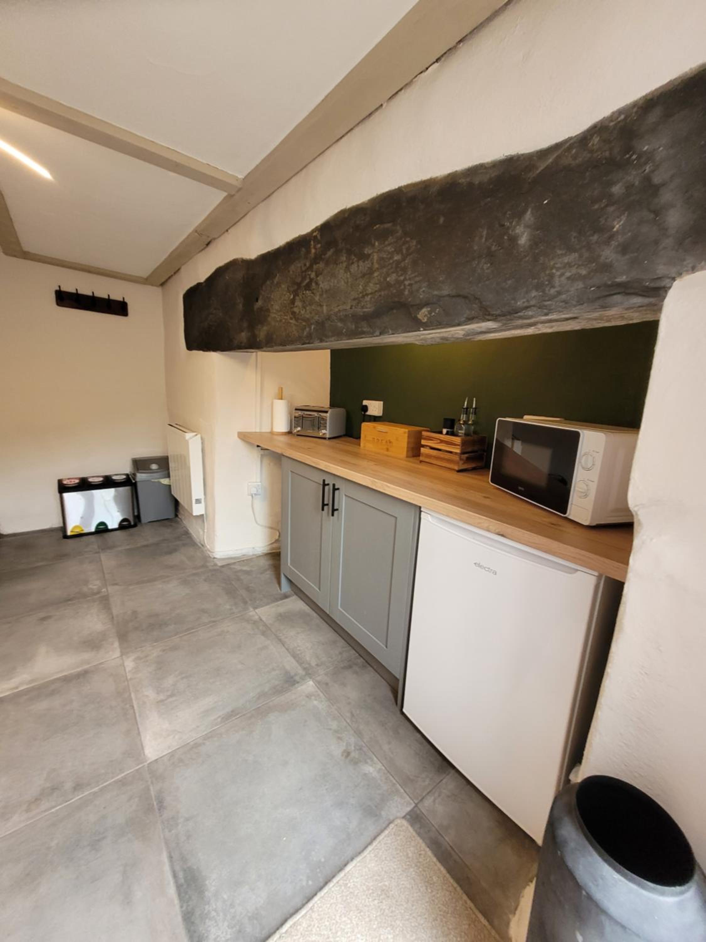 Ty Golchi - Cosy traditional cottage in Corris view 4
