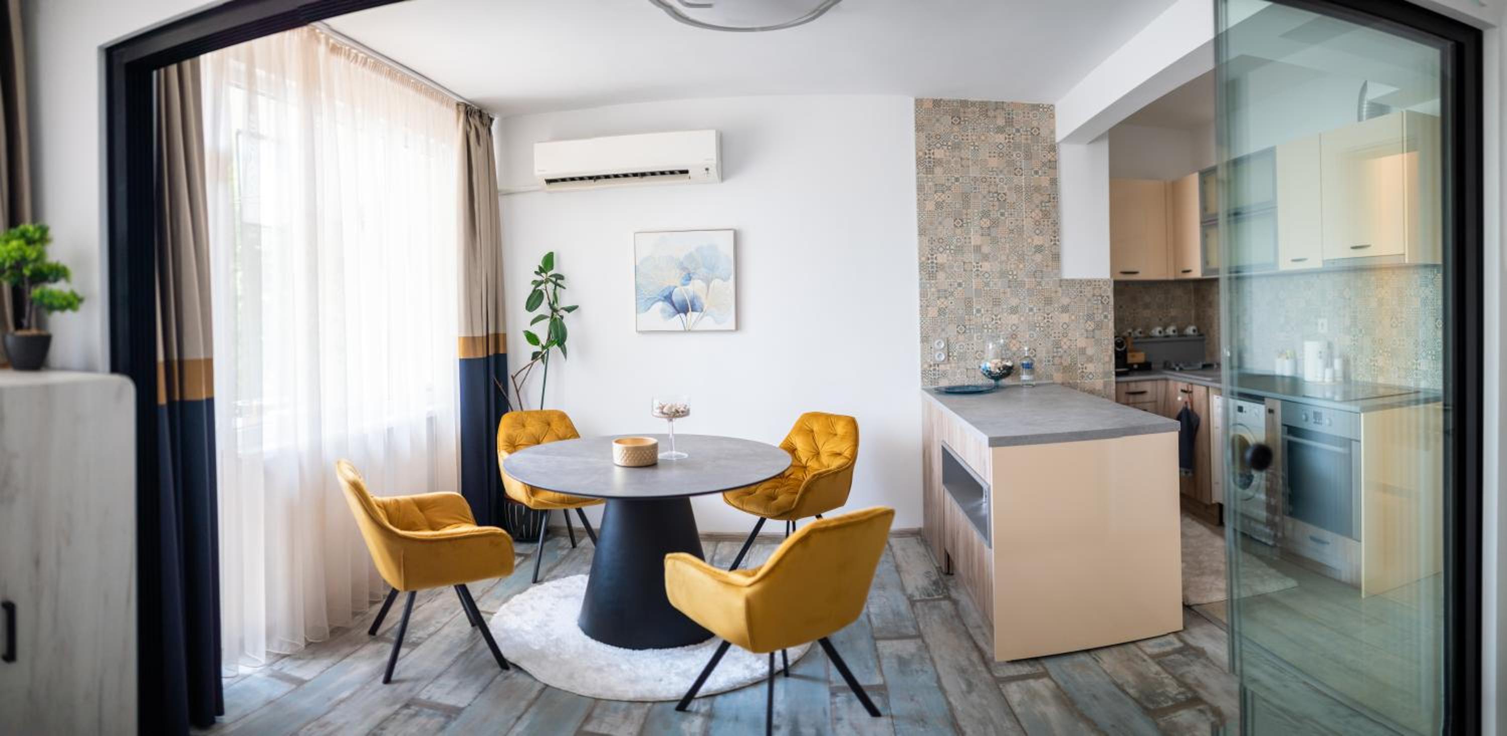 A&K COZY ART Studio 2