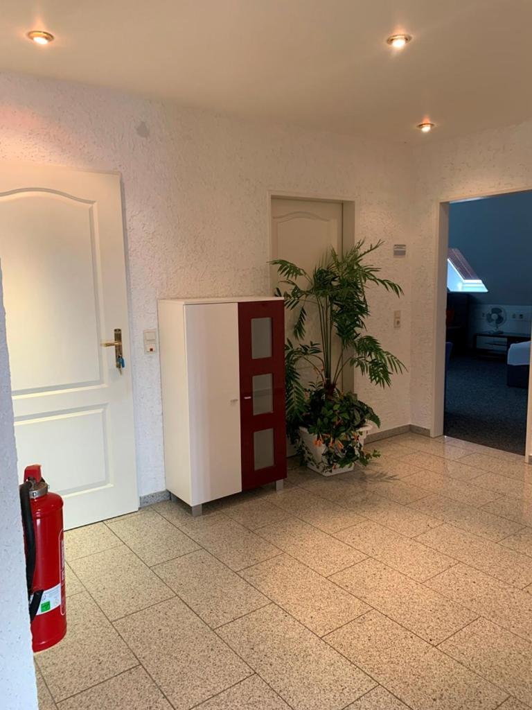 IQBAL-Hütte (die Moorperle)