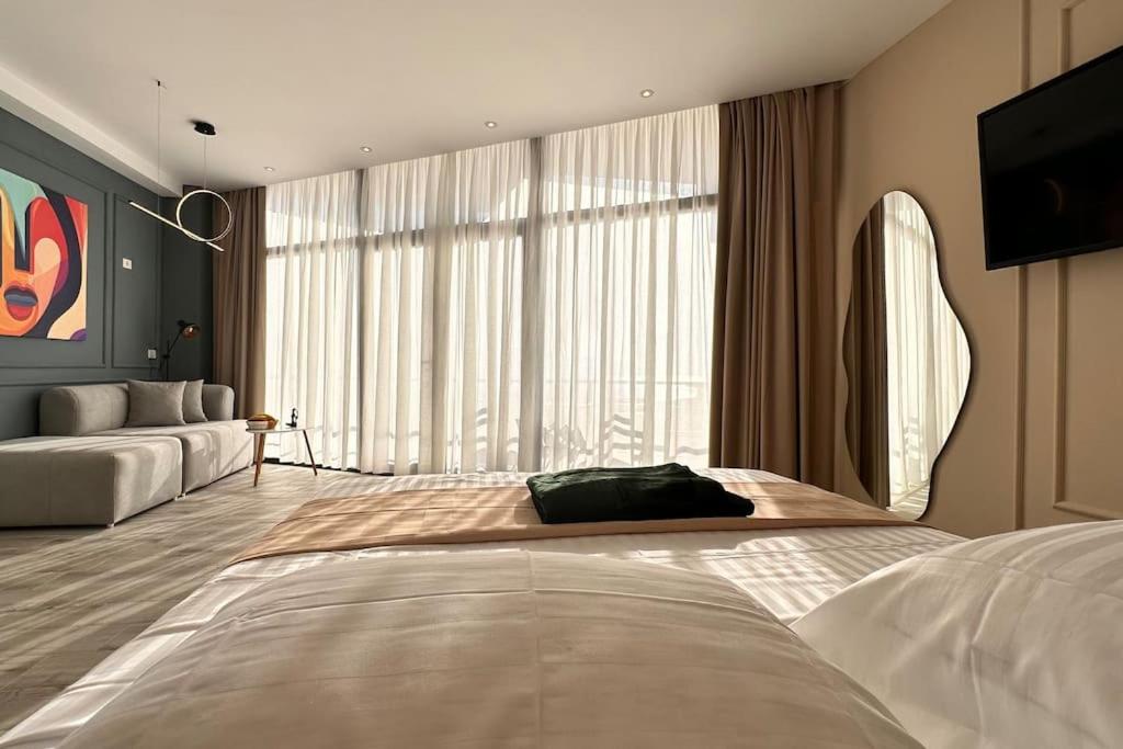 BluHorizon Suites1