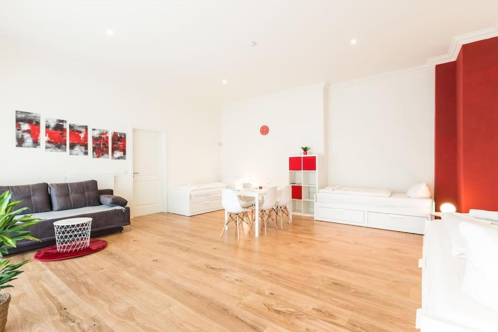 Studio Apartment Friedrichshain