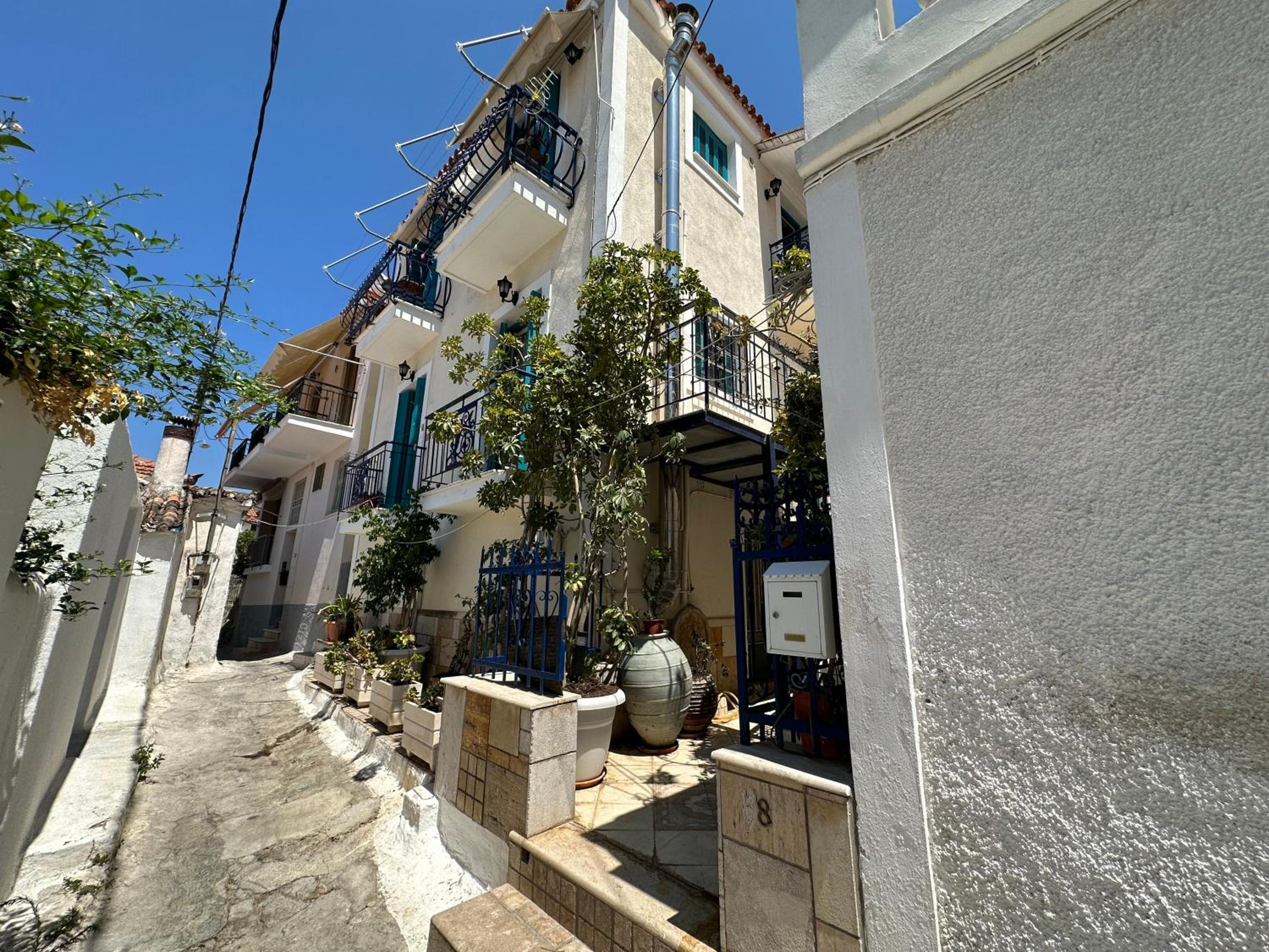 Artiste Poros House view 3