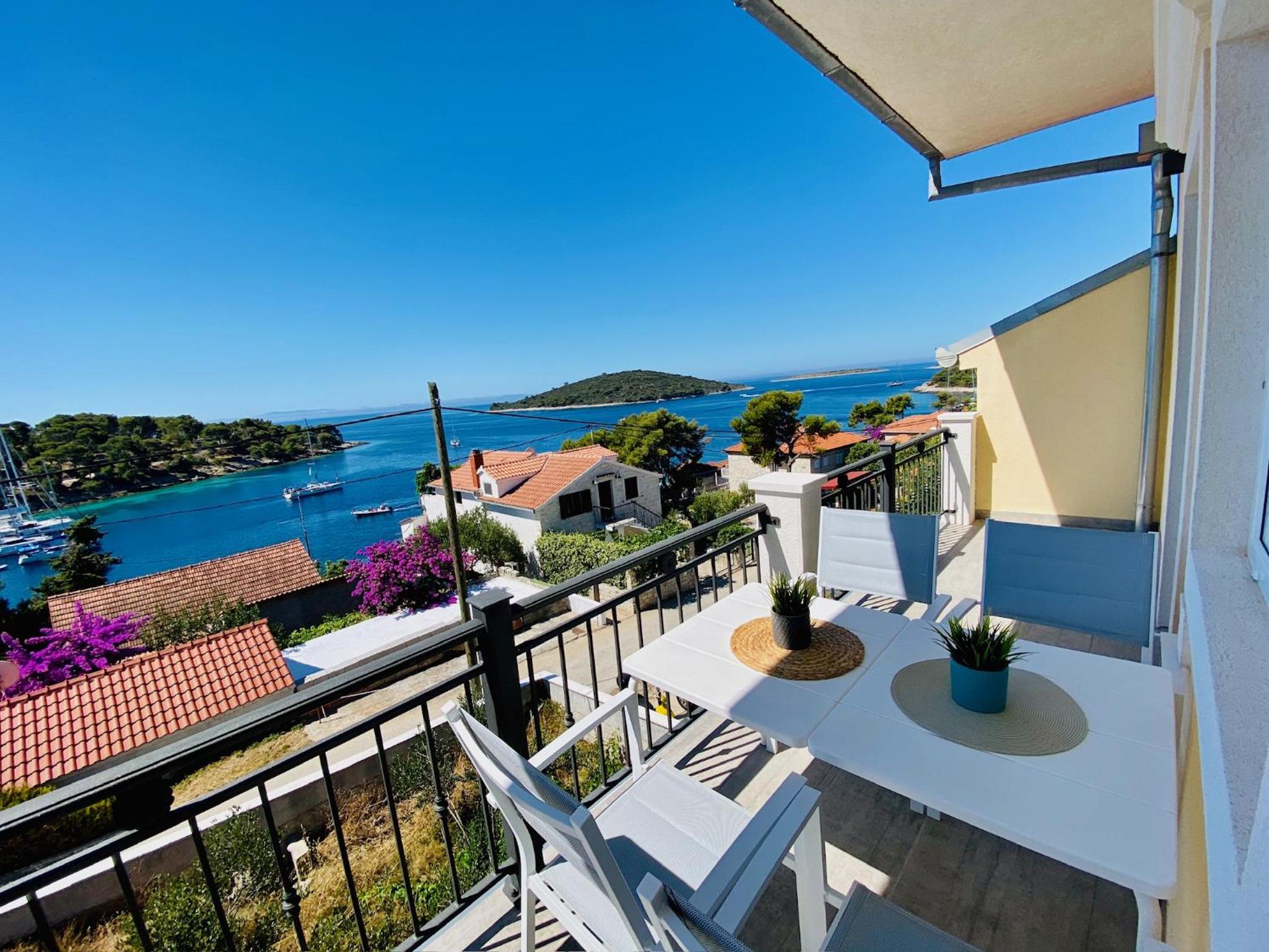 Villa Lemony