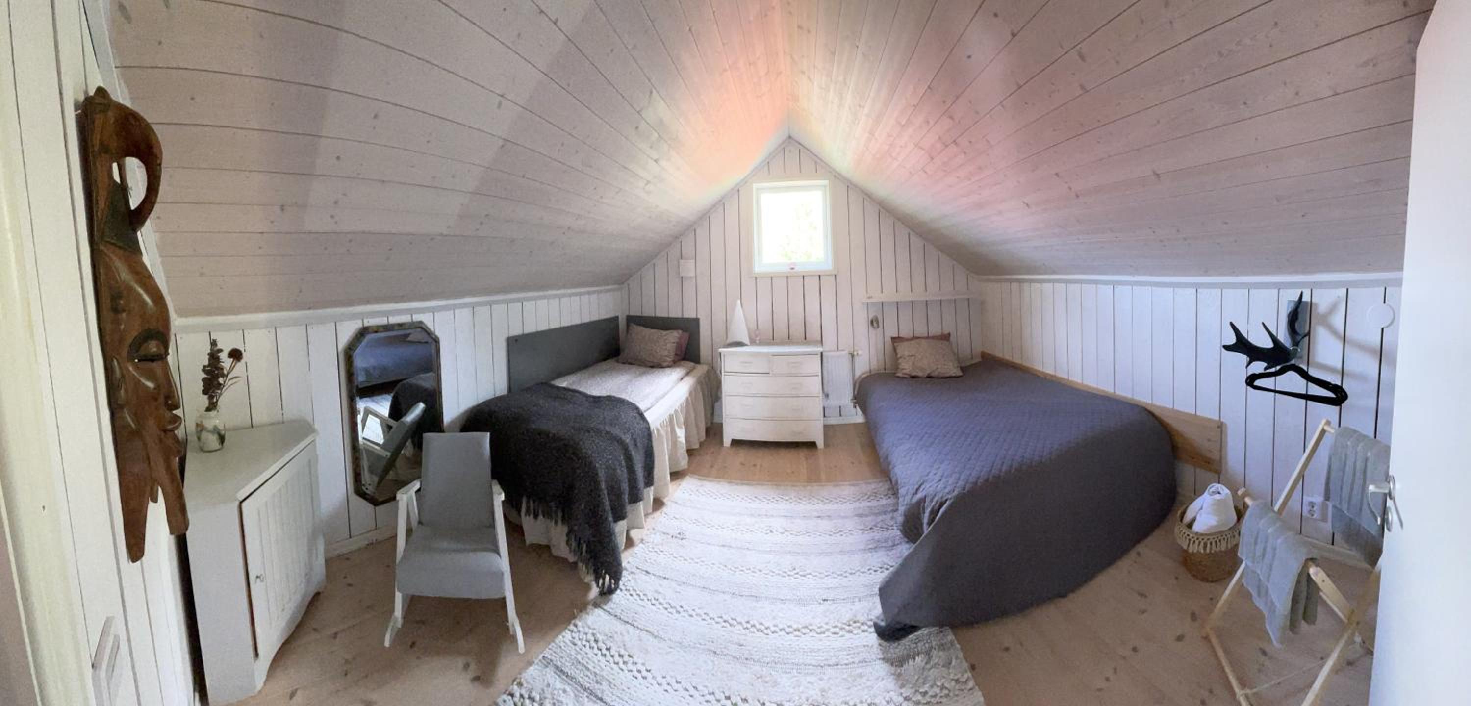Loves Bondgård