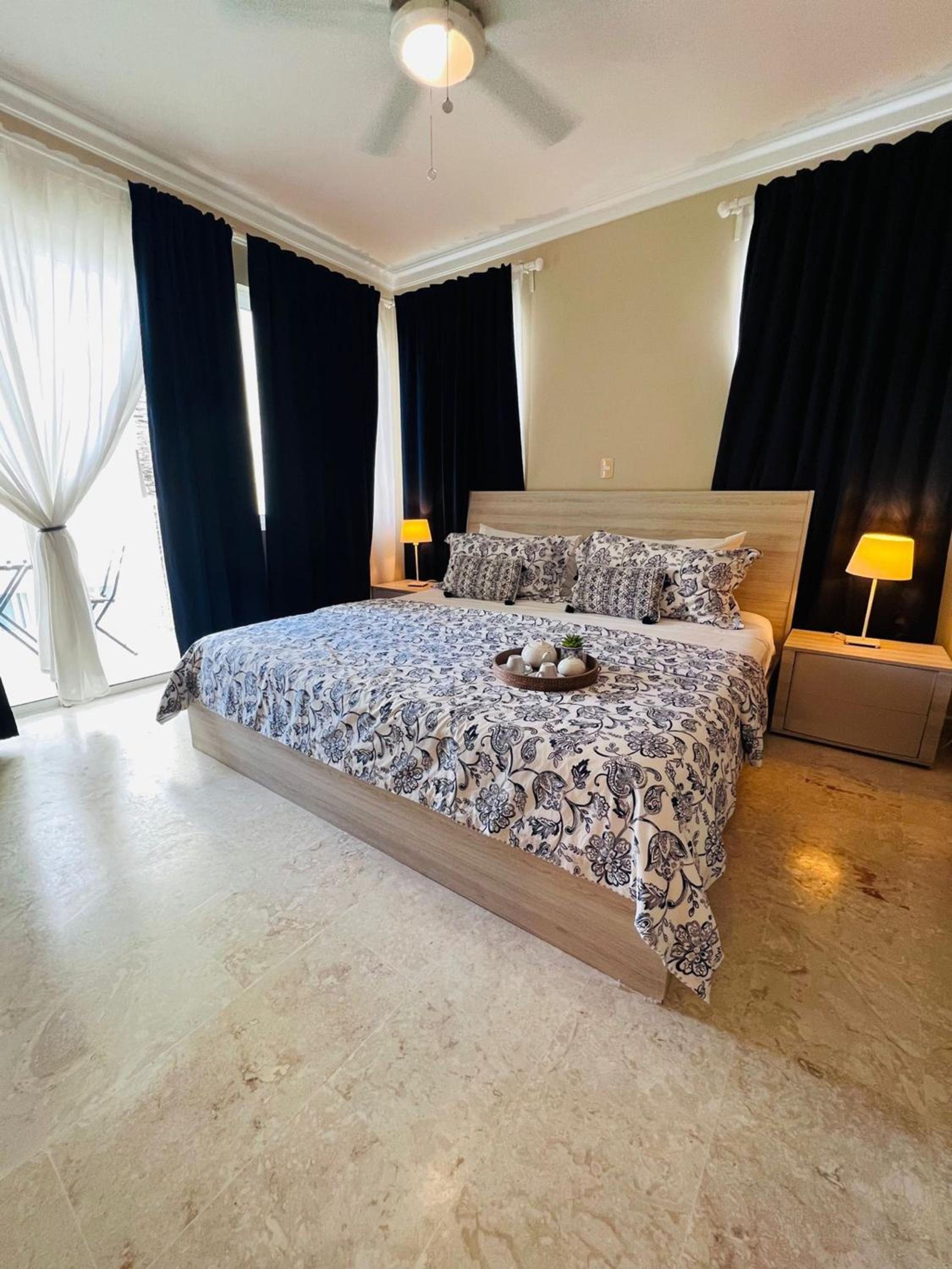 Playa Turquesa 3BR • BBQ • Oceanfront Stay