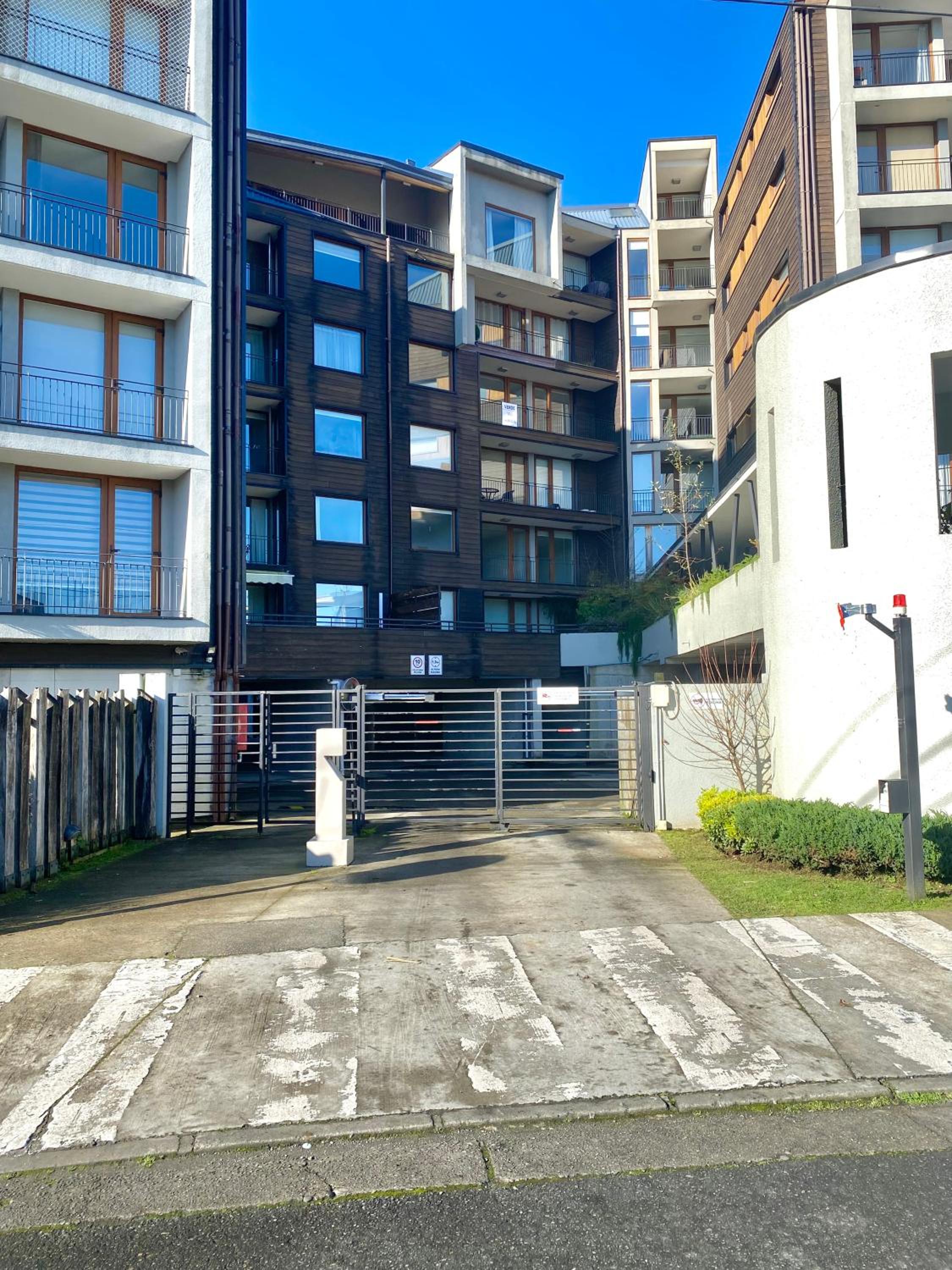 Hermoso y moderno departamento a pasos del lago