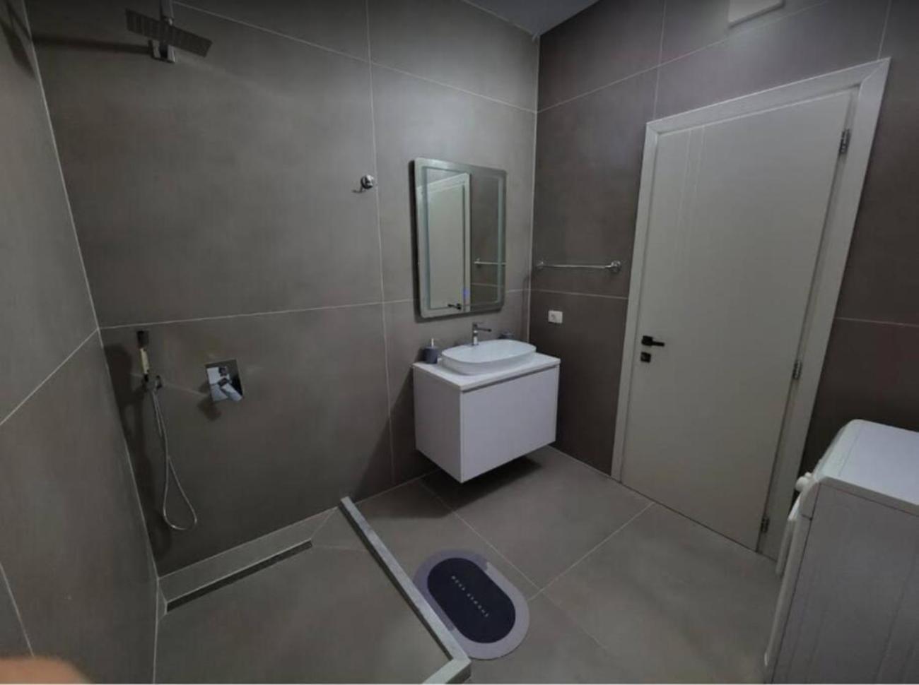 EDEN Beach Apartment Vlore