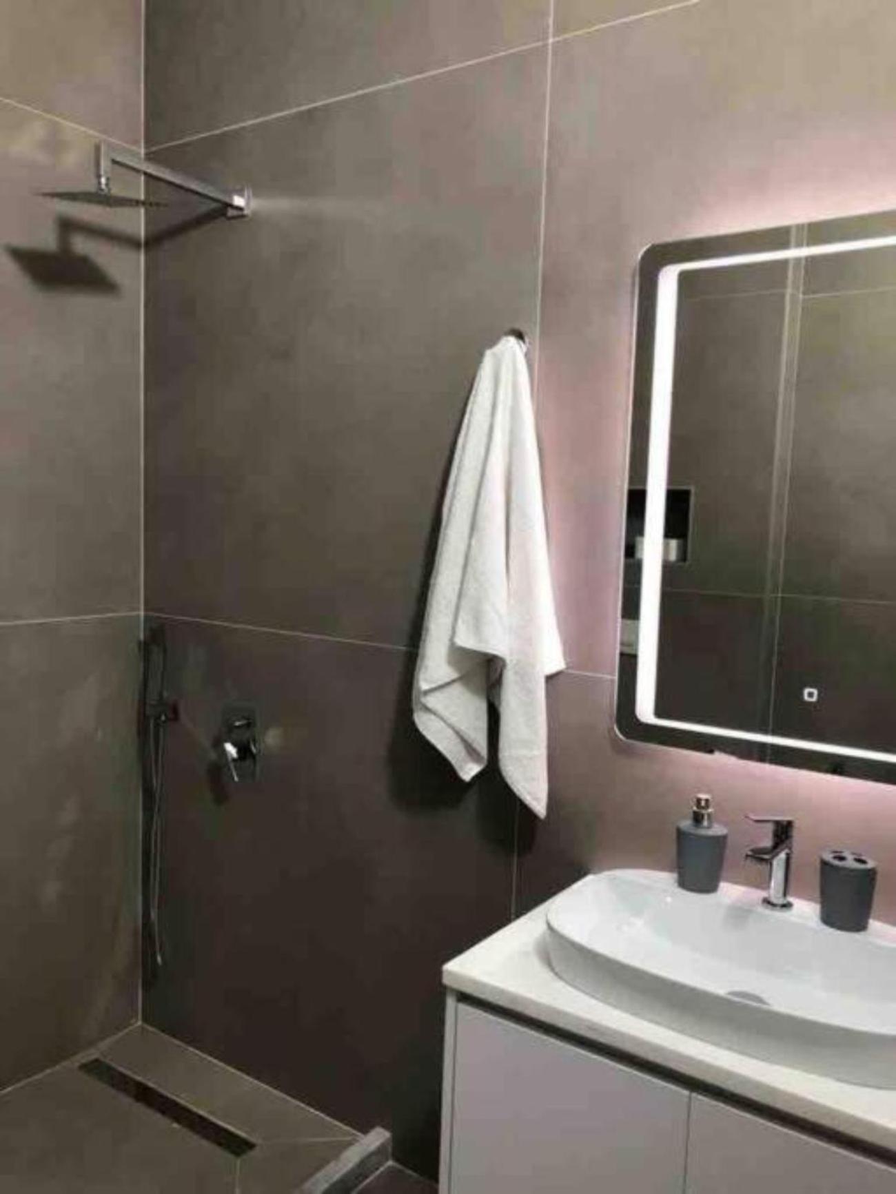 EDEN Beach Apartment Vlore