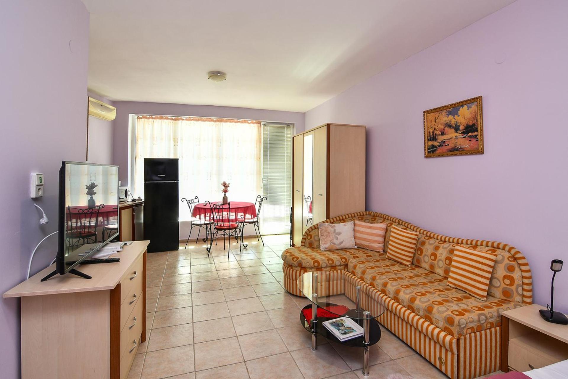 Super budget studio Trigor City