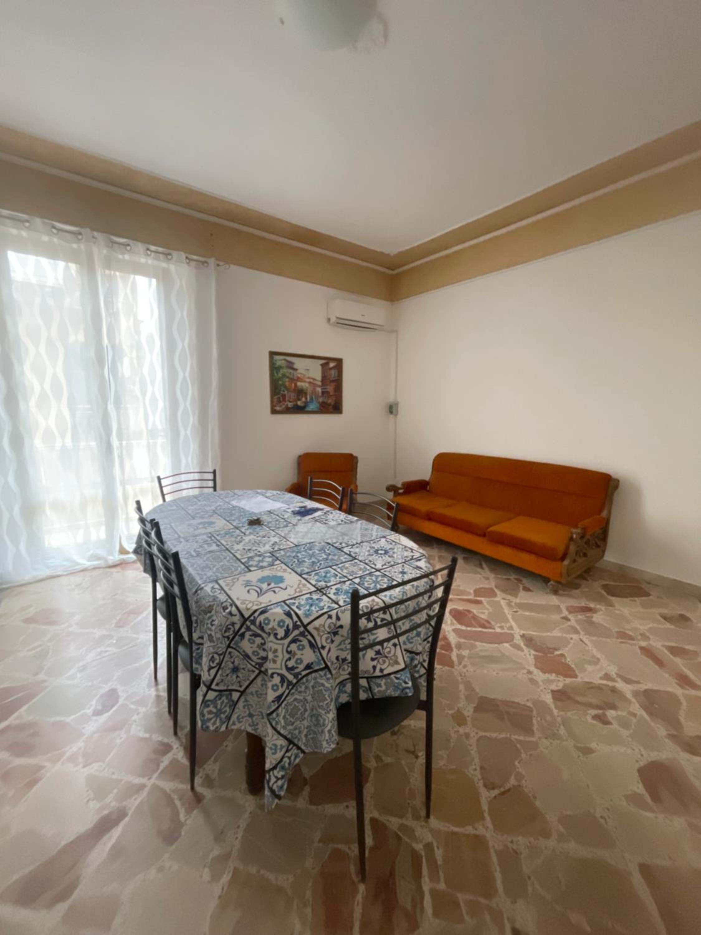 APPARTAMENTO MAESTRALE