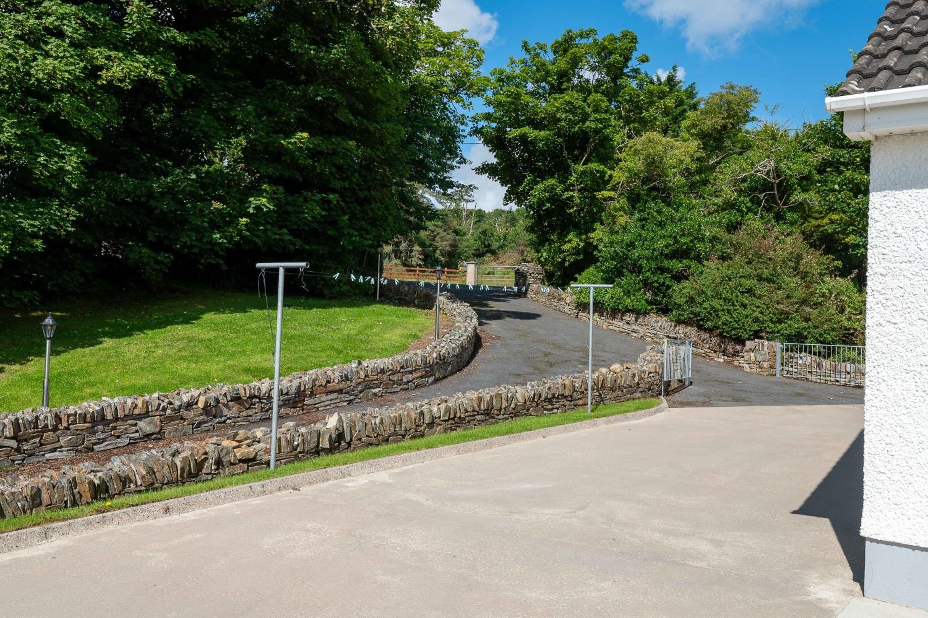 Bradleys Cottage Creeslough