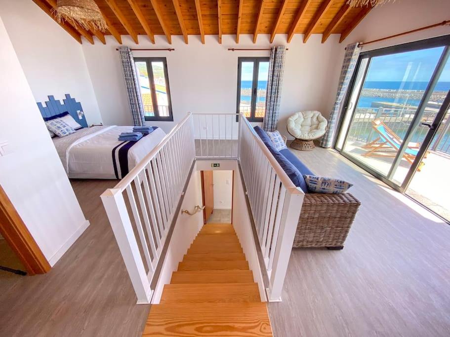 Casa da Baleia T2 view 4