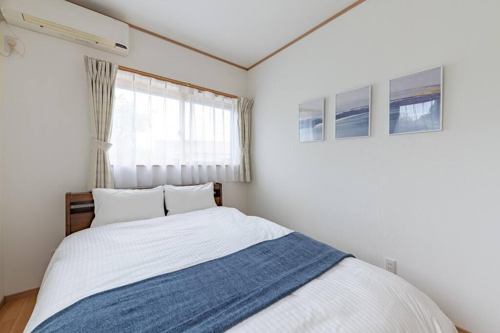 Seaside Villa Nagi view 4