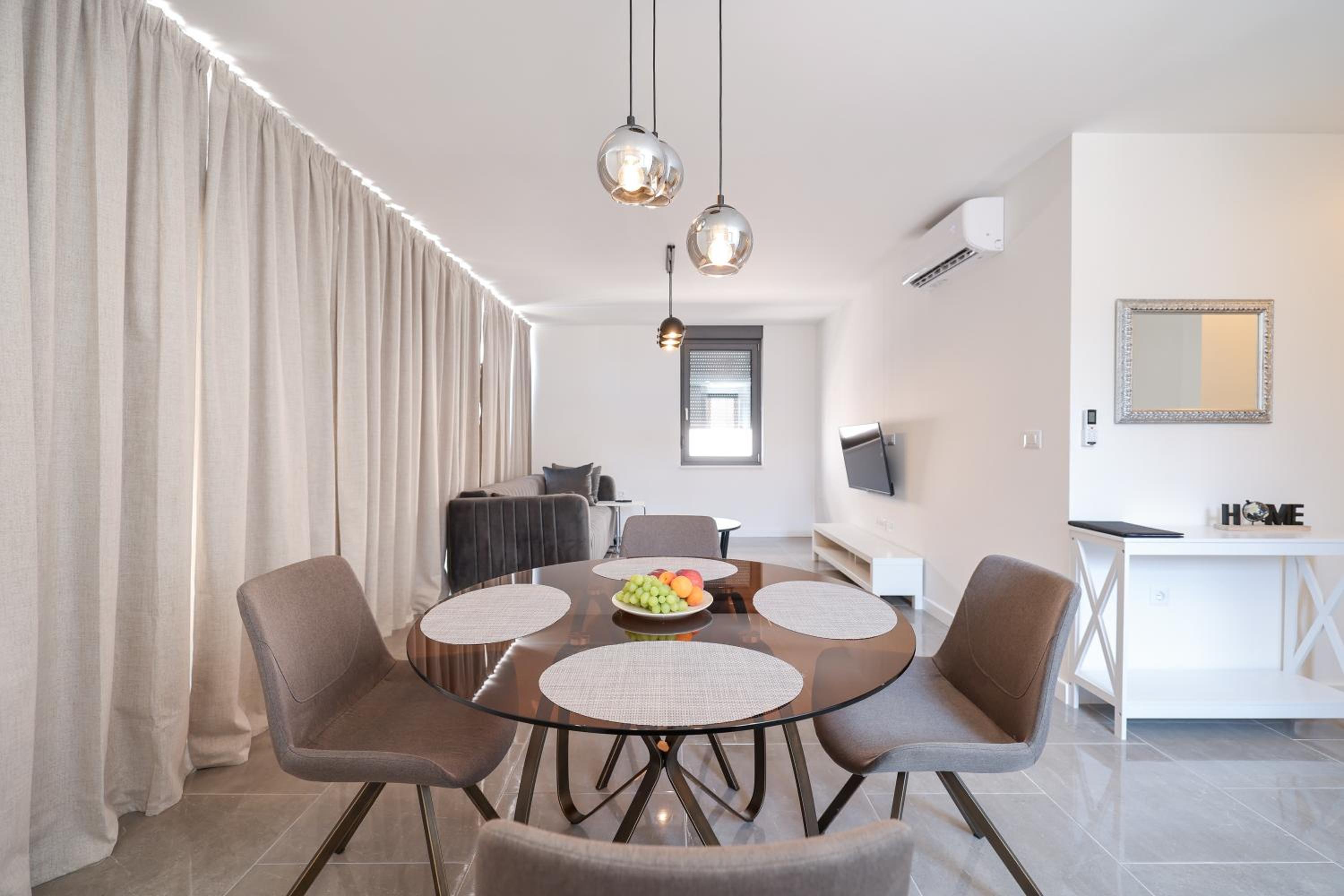 Marilla apartments