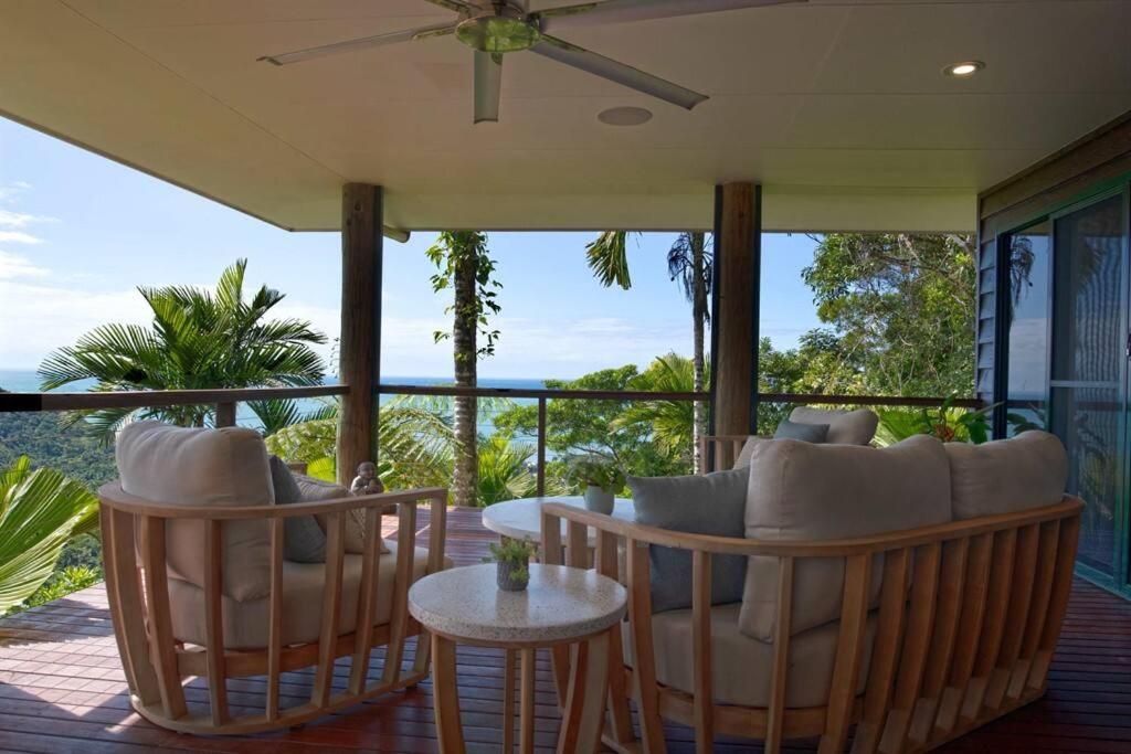 The Jungle House - 2 Bedroom Home - Bingil Bay