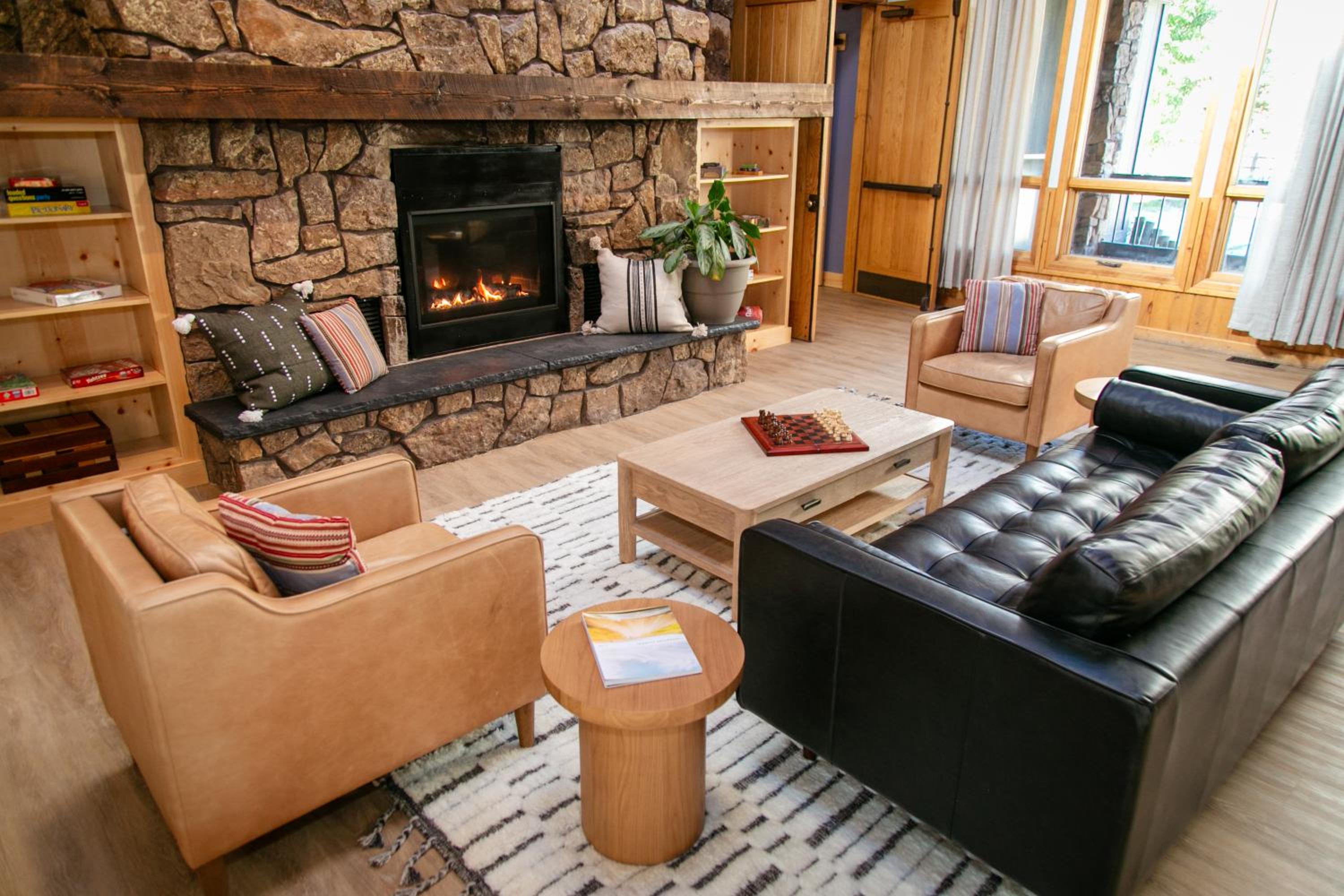 LOGE Wolf Creek