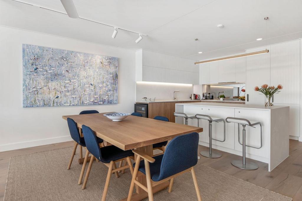 Noosa Quays Waterfront Accomodation