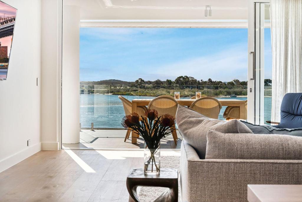 Noosa Quays Waterfront Accomodation