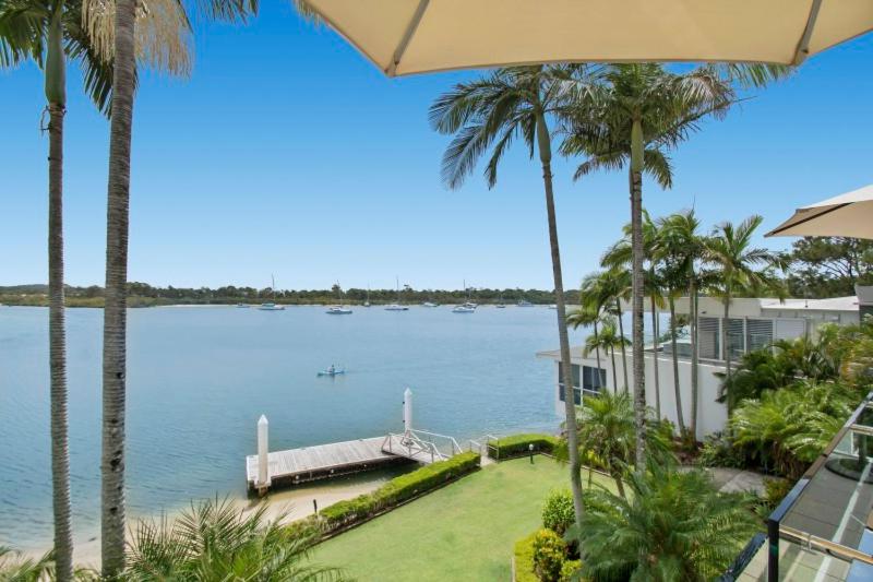 Noosa Quays Waterfront Accomodation